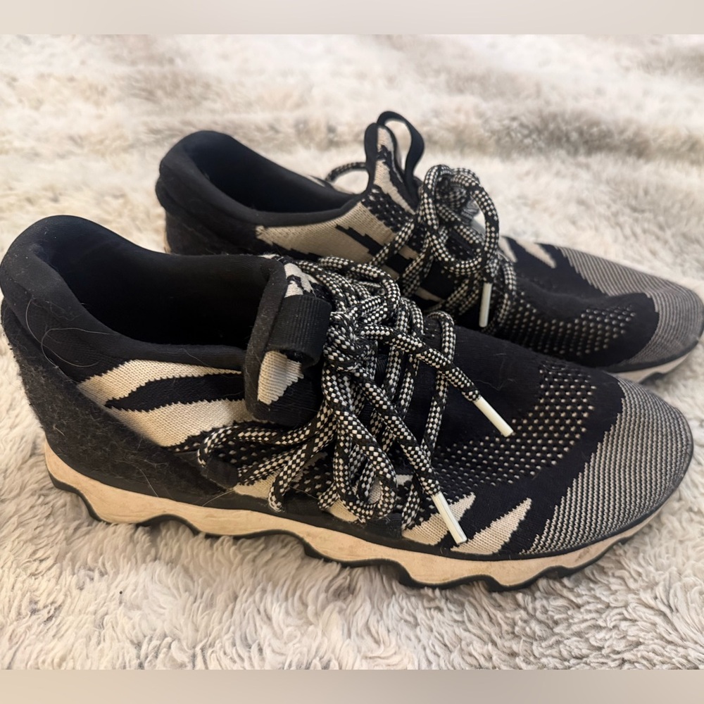Sorel Black and White sneakers